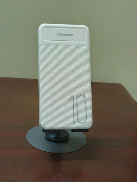 VDENMENV DPO9 Dual USB And Type C 10000mAh Power bank with 5V 2.1A Output