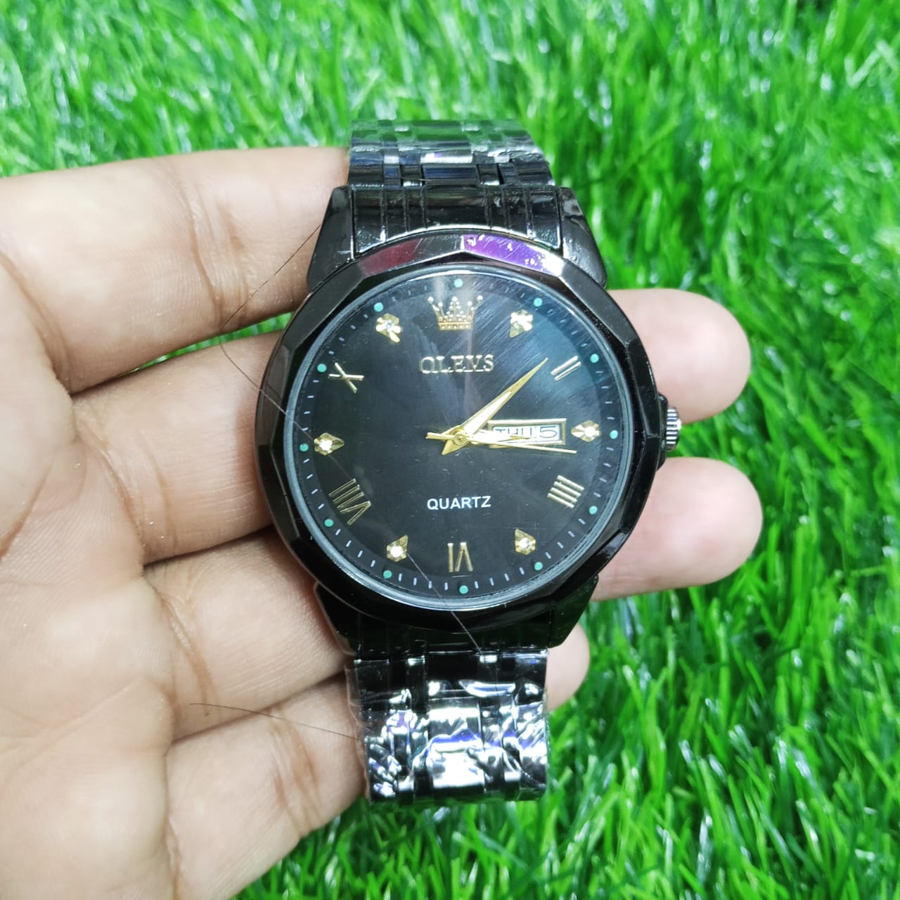 Olevs  Stainless Steel fashionable  Couple watches Full Black